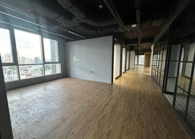 For Rent Bangkok Office Sathorn BTS Chong Nonsi Bang Rak