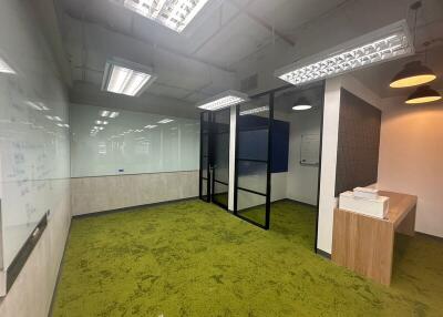 For Rent Bangkok Office Sathorn BTS Chong Nonsi Bang Rak