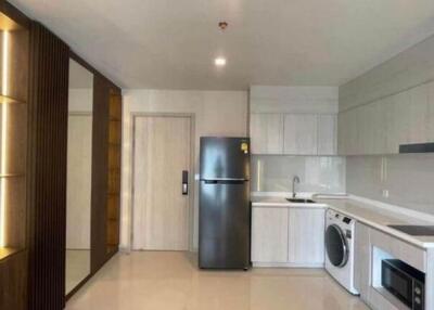 Bangkok Condo Life One Wireless Witthayu BTS Phloen Chit