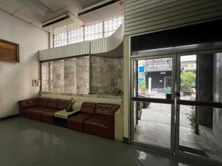 For Sale Bangkok Shophouse Sliom BTS Sala Daeng MRT Si Lom Bang Rak