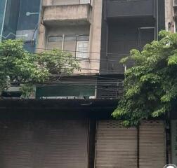 For Rent Bangkok Shophouse Sukhumvit BTS Thong Lo Watthana