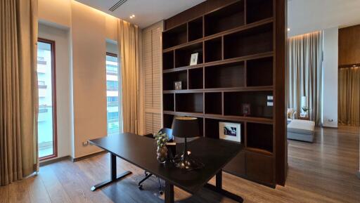 For Rent Bangkok Condo The Crest Ruamrudee Ruamrudee BTS Phloen Chit Pathum Wan