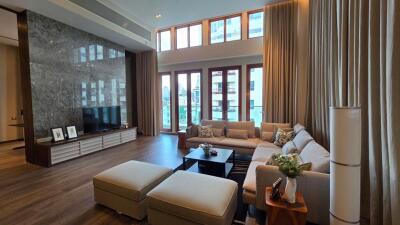 For Rent Bangkok Condo The Crest Ruamrudee Ruamrudee BTS Phloen Chit Pathum Wan