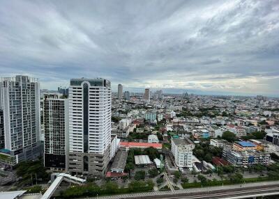 For Rent Bangkok Condo Q House Sathorn MRT Lumphini Sathorn