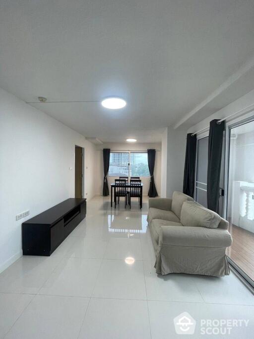 1-BR Apt. near BTS Ekkamai