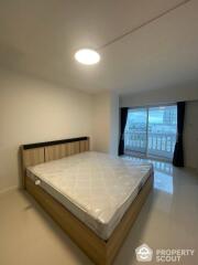 1-BR Apt. near BTS Ekkamai