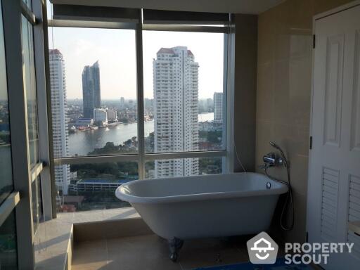 2-BR Condo at Baan Sathorn Chaopraya near BTS Krung Thon Buri (ID 512823)