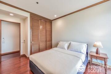 3-BR Condo at Ban Chao Phraya Condo near MRT Hua Lamphong