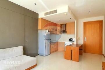 Affordable 1 Bedroom Condo with Easy Access to BTS Phrom Phong (14 Mins Walk)