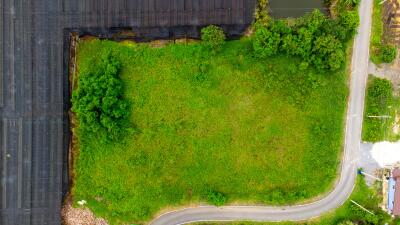 aerial view of vacant land