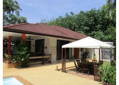 Pool villa and Small bungalow in Ao nang