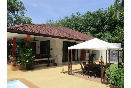 Pool villa and Small bungalow in Ao nang