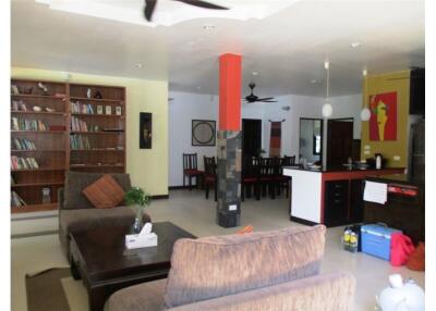 Pool villa and Small bungalow in Ao nang