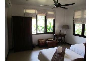 Pool Villa Three Bedroom & Guest Bungalow