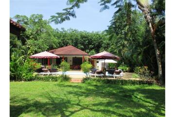 Pool villa and Small bungalow in Ao nang