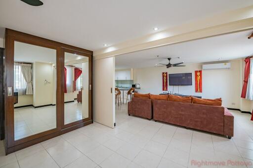 1 Bed Condo For Sale In Central Pattaya - Nova Atrium