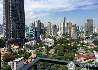 2-BR Condo at Rhythm Sathorn-Narathiwas near BTS Chong Nonsi