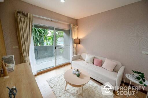 2-BR Condo at The Seed Musee Sukhumvit 26 near BTS Phrom Phong