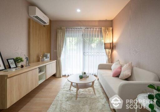 2-BR Condo at The Seed Musee Sukhumvit 26 near BTS Phrom Phong