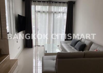 Townhouse at Pleno Pinklao-Charan for sale
