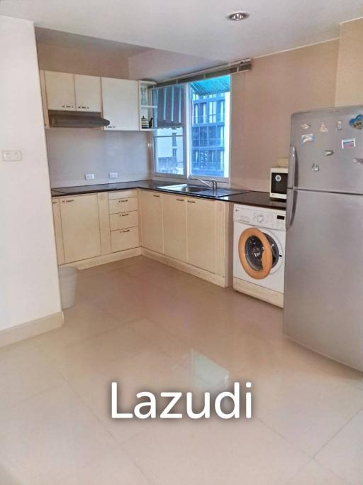 2 Bed 2 Bath 92 SQ.M. Ploenchit Condominium