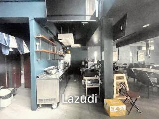 ร้านอาหารบาร์หรูให้เช่าที่คลองตันเหนือ 230,000 บาท ใกล้ BTS เอกมัย