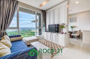 Beachfront Condo: Hot Sale! 2-Bedroom Unit in Bang Saray, on 30 Floor beautiful sea view