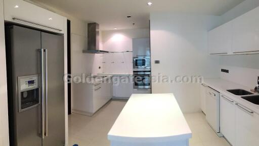 4 Bedrooms Condo at Belgravia Exclusive Residences - Sukhumvit Phrom Phong BTS