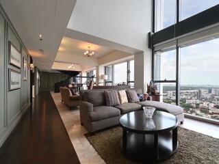 The Met 4 bedroom duplex property for rent in Bangkok