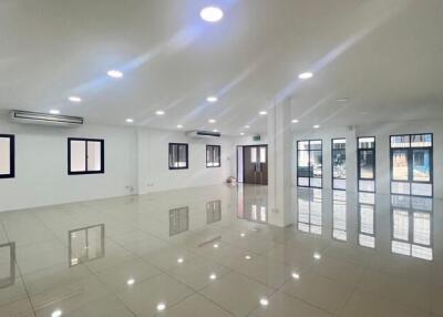 For Rent Samut Prakan Warehouse Thepharak Bang Phli