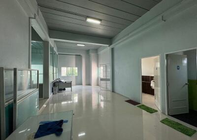 For Sale and Rent Chonburi Warehouse Ban Kao Phan Thong