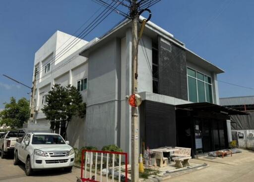 For Sale and Rent Chonburi Warehouse Ban Kao Phan Thong