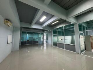 For Sale and Rent Chonburi Warehouse Ban Kao Phan Thong