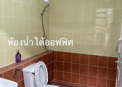 For Rent Pathum Thani Warehouse Lam Luk Ka