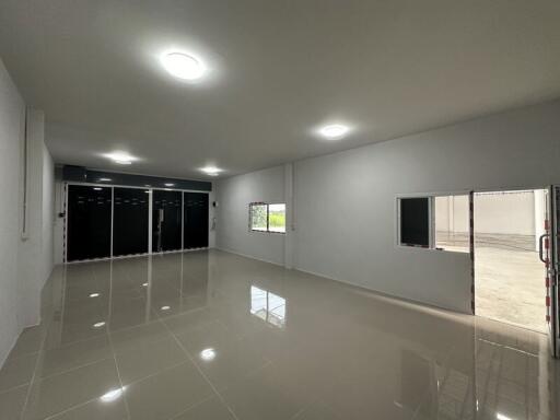 For Sale and Rent Nonthaburi Warehouse Wat Lat Pla Duk Sai Noi