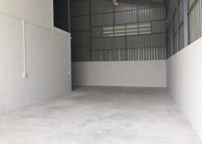 For Sale Pathum Thani Warehouse Phahon Yothin Khlong Luang