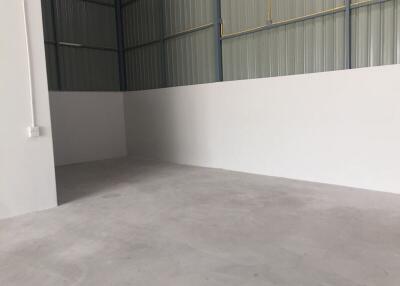 For Sale Pathum Thani Warehouse Phahon Yothin Khlong Luang