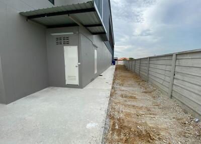 For Sale Nakhon Pathom Warehouse Bang Len