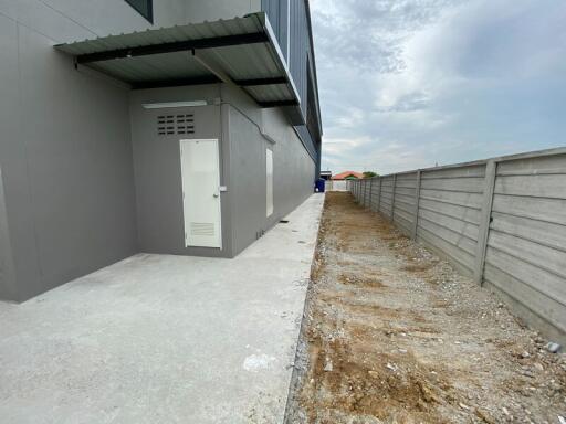 For Sale Nakhon Pathom Warehouse Bang Len