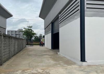 For Sale and Rent Nonthaburi Warehouse Pathum Thani-Bang Len Sai Noi