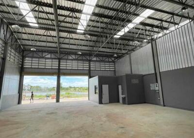 For Rent Samut Prakan Warehouse Pracha Uthit Phra Samut Chedi