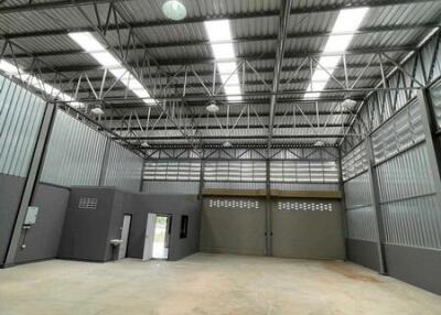 For Rent Samut Prakan Warehouse Pracha Uthit Phra Samut Chedi