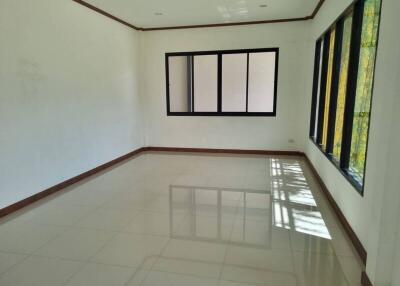 For Sale Samut Sakhon Warehouse Rama 2 Krathum Baen