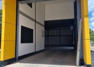 For Sale Samut Sakhon Warehouse Rama 2 Krathum Baen