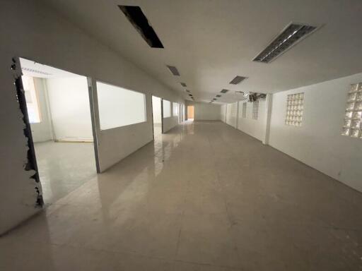 For Rent Bangkok Warehouse On Nut Suan Luang