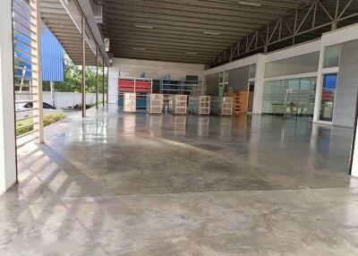 For Rent Samut Prakan Showroom Warehouse Thepharak Road Bang Phli