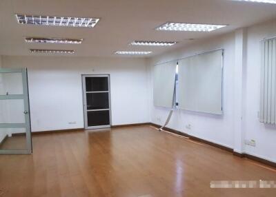 For Rent Bangkok Warehouse Rama 9 Suan Luang