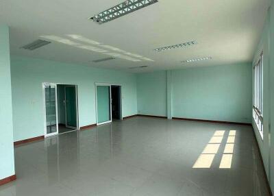 For Rent Samut Prakan Warehouse Bangna-Trad Road Bang Phli