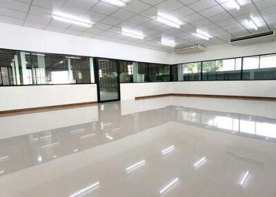 For Rent Samut Prakan Office  Bearing Road