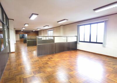 For Rent Samut Prakan Office  Bearing Road